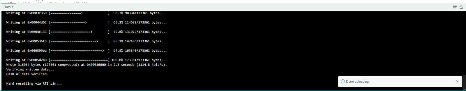 Arduino IDE output console showing a successful firmware upload