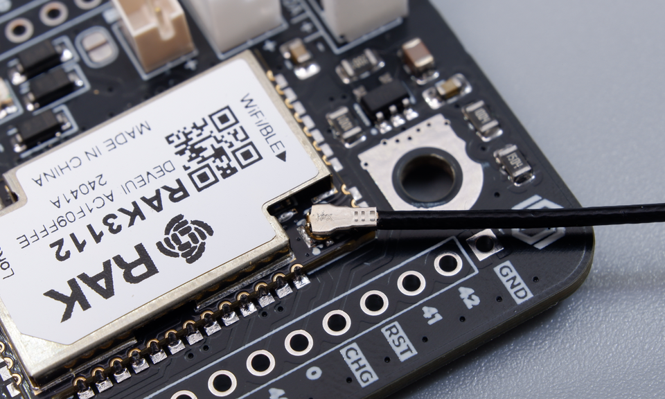 MHF4 micro-coaxial connector snapped onto the RAK3112 WiFi and BLE antenna port