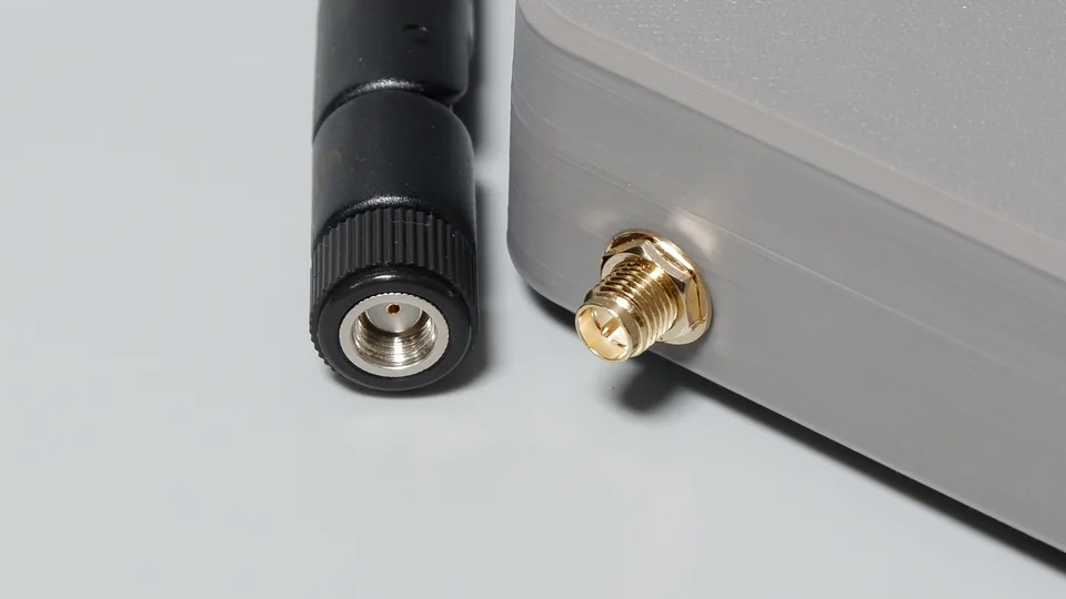 The RP-SMA connector on the Gateway Hub, where the external LoRa antenna attaches